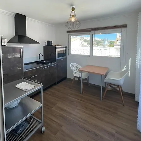 Sofeelings, Estudio Sol, Baixa De *