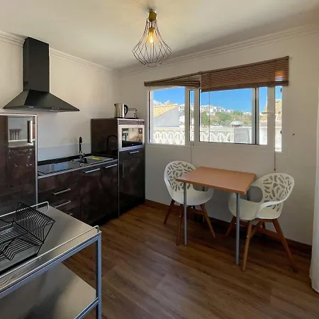 Apartment Sofeelings, Estudio Sol, Baixa De